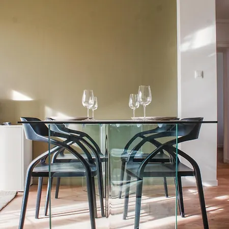 La Maison 12 Валансьен
