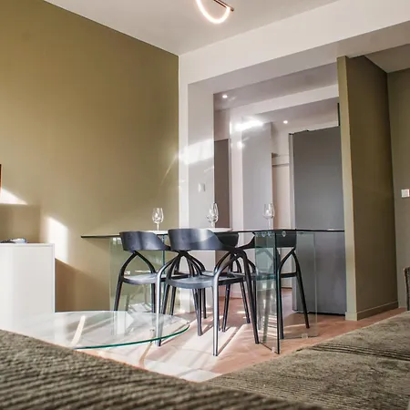 La Maison 12 Валансьен