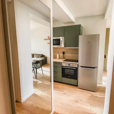 La Maison 12